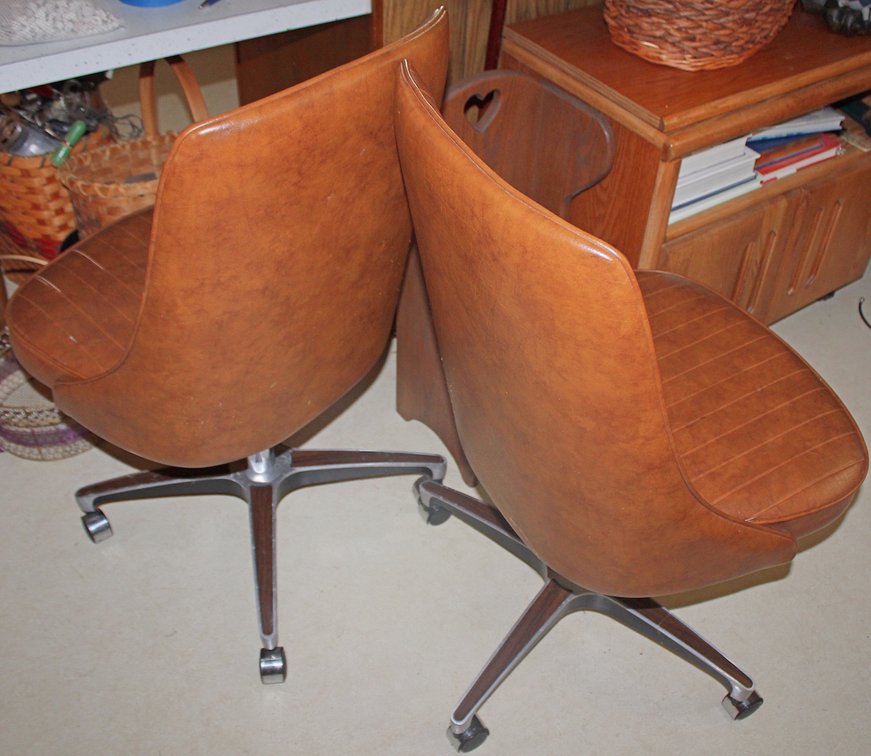 Image for FANTASTIC INDOOR COLLECTOR'S 2-RING ESTATE AUCTION