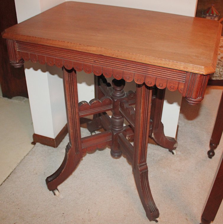 Image for FANTASTIC INDOOR COLLECTOR'S 2-RING ESTATE AUCTION