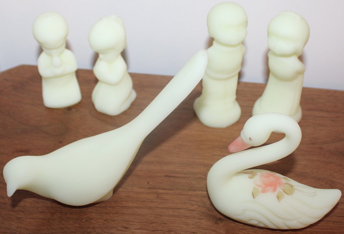 Image for FANTASTIC INDOOR COLLECTOR'S 2-RING ESTATE AUCTION