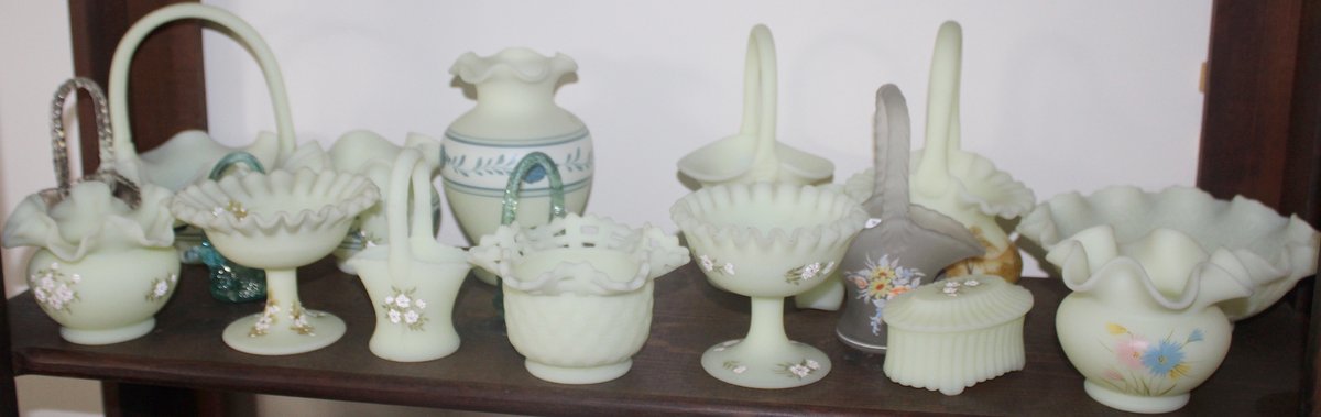 Image for FANTASTIC INDOOR COLLECTOR'S 2-RING ESTATE AUCTION