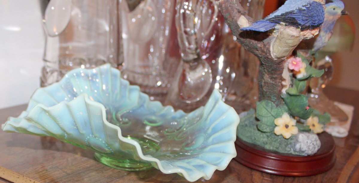 Image for FANTASTIC INDOOR COLLECTOR'S 2-RING ESTATE AUCTION