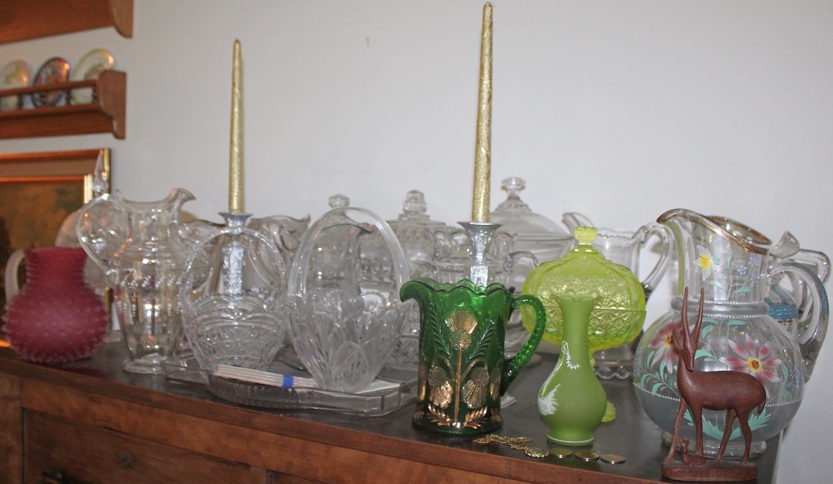 Image for FANTASTIC INDOOR COLLECTOR'S 2-RING ESTATE AUCTION