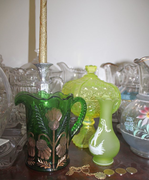 Image for FANTASTIC INDOOR COLLECTOR'S 2-RING ESTATE AUCTION