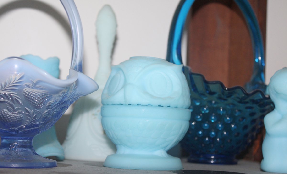 Image for FANTASTIC INDOOR COLLECTOR'S 2-RING ESTATE AUCTION