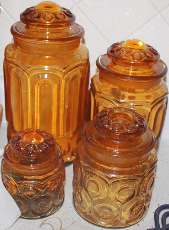 Image for FANTASTIC INDOOR COLLECTOR'S 2-RING ESTATE AUCTION
