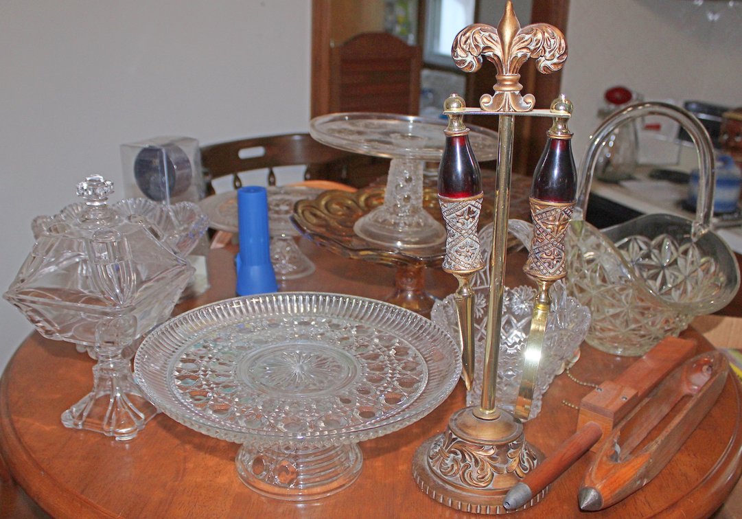Image for FANTASTIC INDOOR COLLECTOR'S 2-RING ESTATE AUCTION