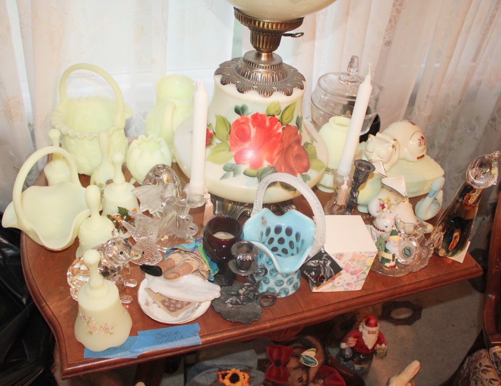 Image for FANTASTIC INDOOR COLLECTOR'S 2-RING ESTATE AUCTION