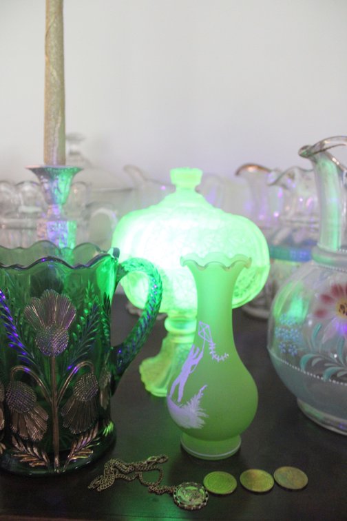 Image for FANTASTIC INDOOR COLLECTOR'S 2-RING ESTATE AUCTION