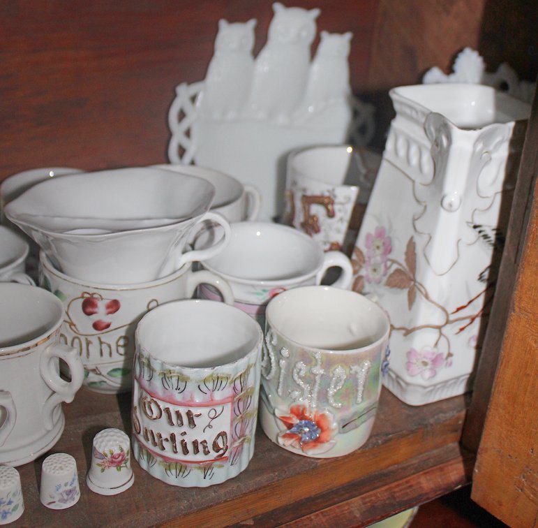 Image for FANTASTIC INDOOR COLLECTOR'S 2-RING ESTATE AUCTION