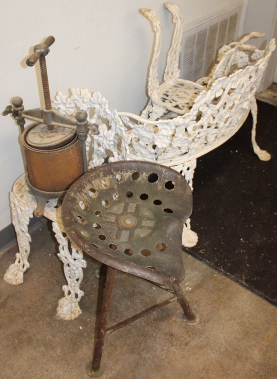 Image for INDOOR DOUBLE ESTATE AUCTION
