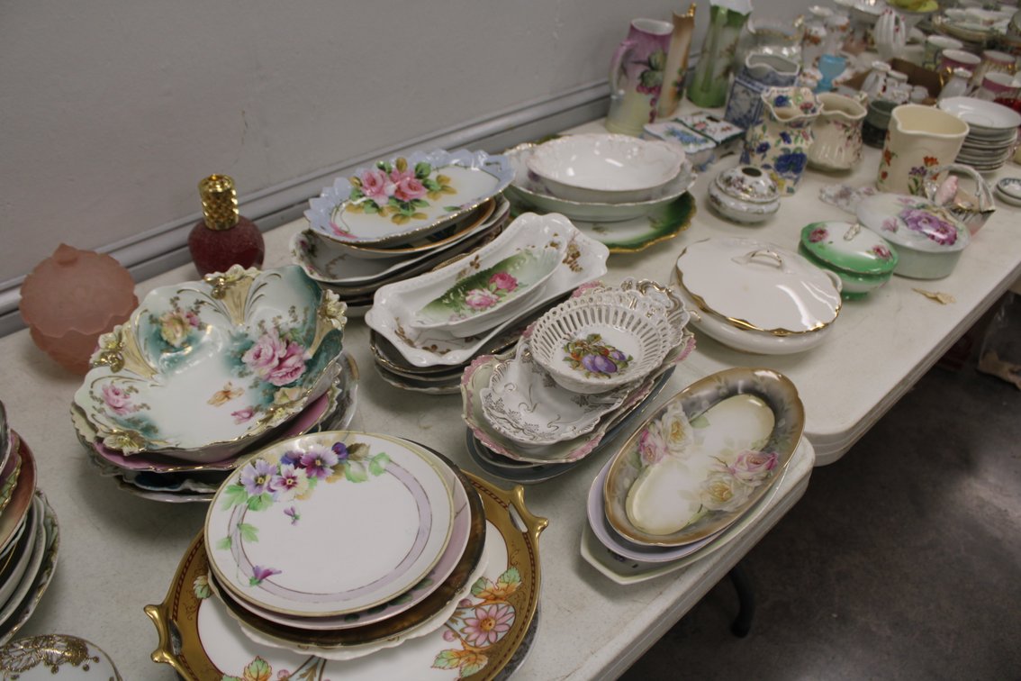 Image for INDOOR DOUBLE ESTATE AUCTION