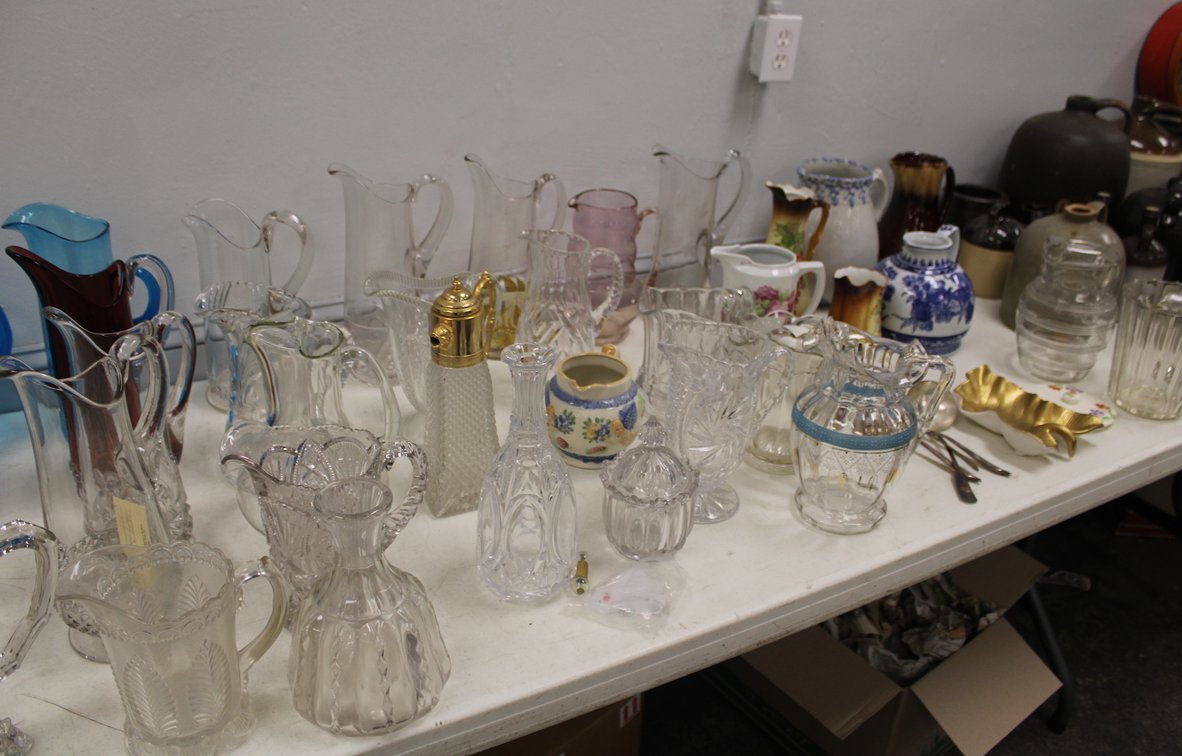 Image for INDOOR DOUBLE ESTATE AUCTION