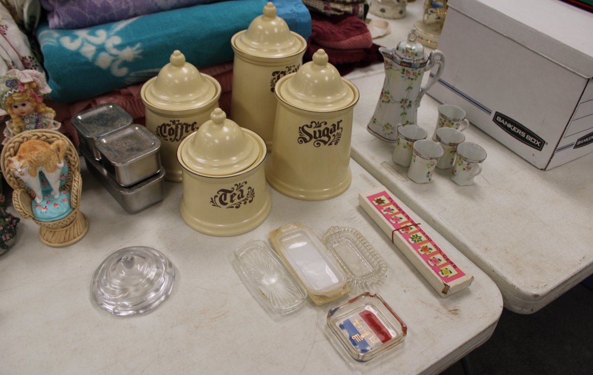 Image for INDOOR DOUBLE ESTATE AUCTION