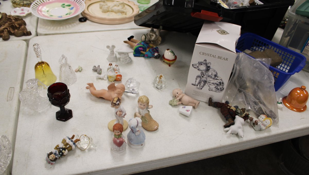 Image for INDOOR DOUBLE ESTATE AUCTION