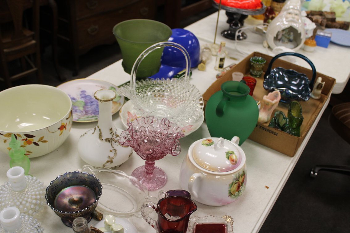 Image for INDOOR DOUBLE ESTATE AUCTION
