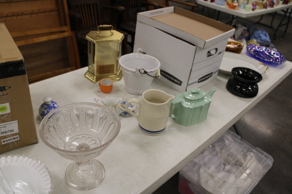 Image for INDOOR DOUBLE ESTATE AUCTION