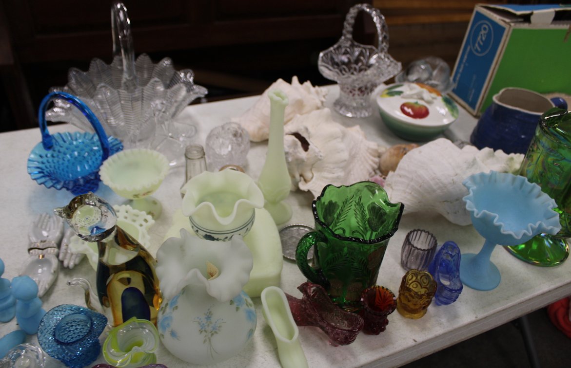 Image for INDOOR DOUBLE ESTATE AUCTION