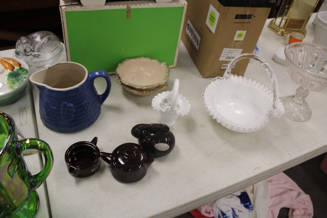 Image for INDOOR DOUBLE ESTATE AUCTION