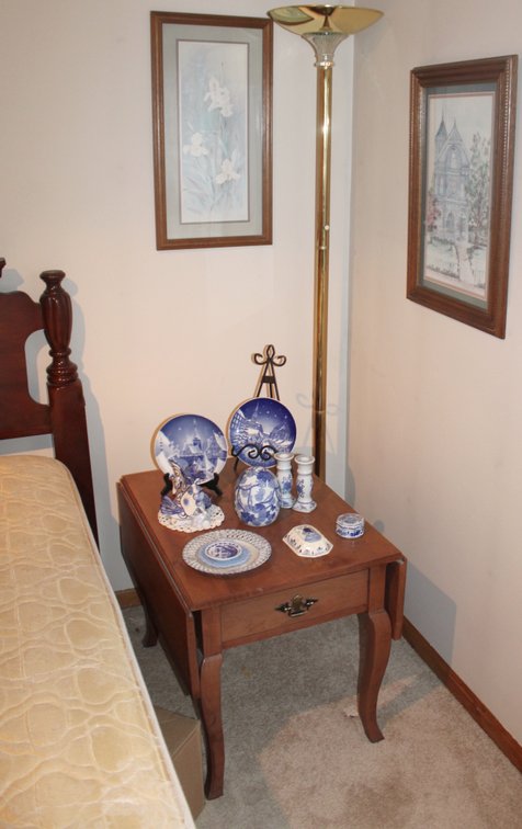 Image for EMERGENCY SHORT NOTICE COMPLETE LIVING ESTATE AUCTION