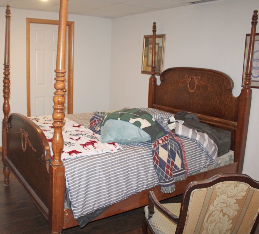 Image for EMERGENCY SHORT NOTICE COMPLETE LIVING ESTATE AUCTION