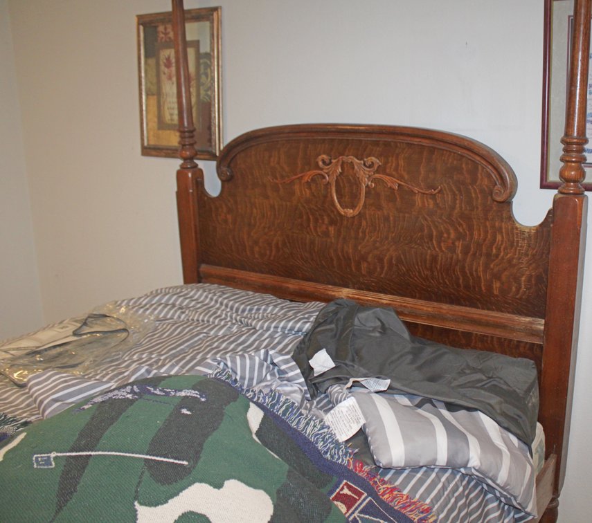 Image for EMERGENCY SHORT NOTICE COMPLETE LIVING ESTATE AUCTION