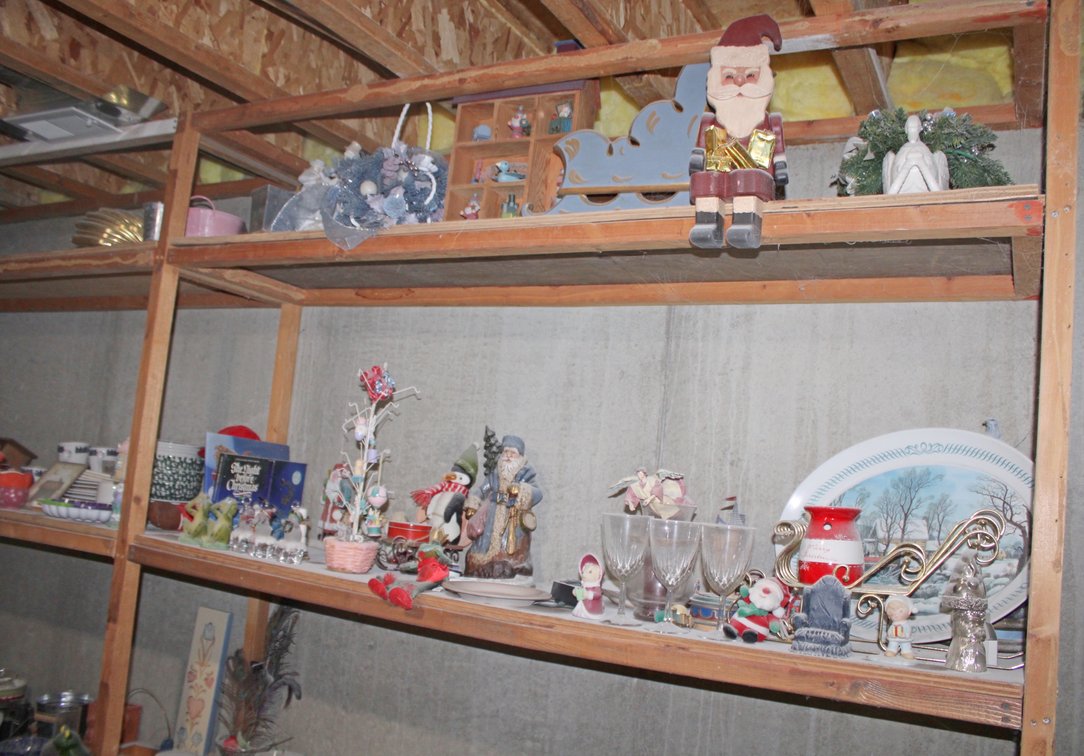 Image for EMERGENCY SHORT NOTICE COMPLETE LIVING ESTATE AUCTION