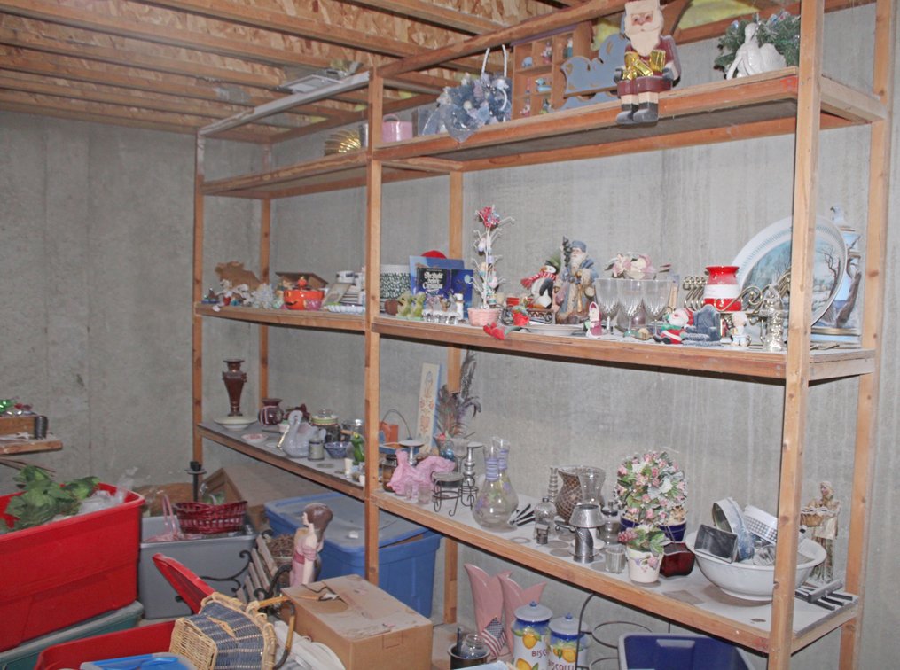 Image for EMERGENCY SHORT NOTICE COMPLETE LIVING ESTATE AUCTION