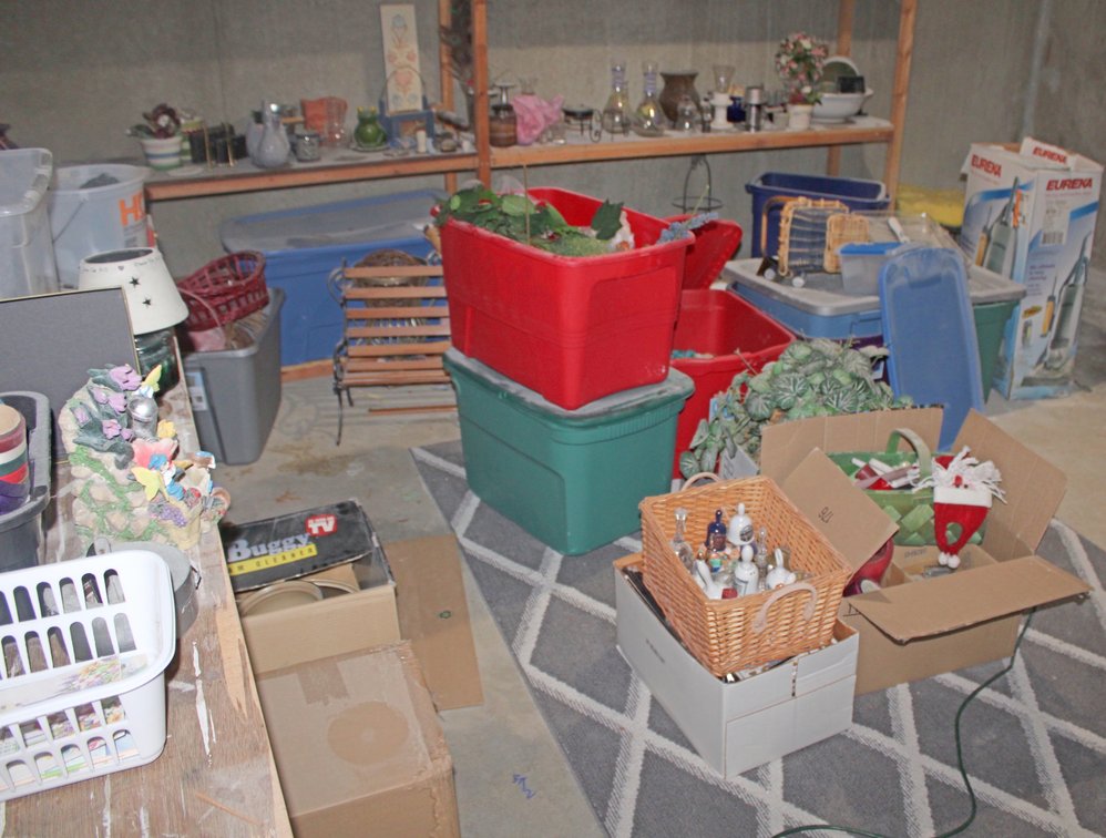 Image for EMERGENCY SHORT NOTICE COMPLETE LIVING ESTATE AUCTION
