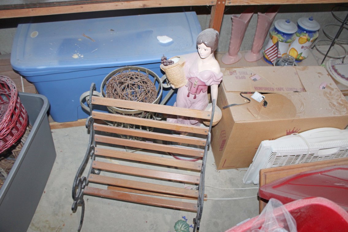 Image for EMERGENCY SHORT NOTICE COMPLETE LIVING ESTATE AUCTION