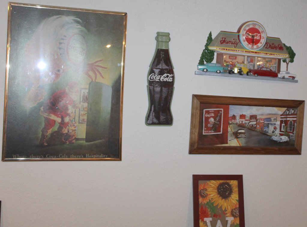 Image for EMERGENCY SHORT NOTICE COMPLETE LIVING ESTATE AUCTION