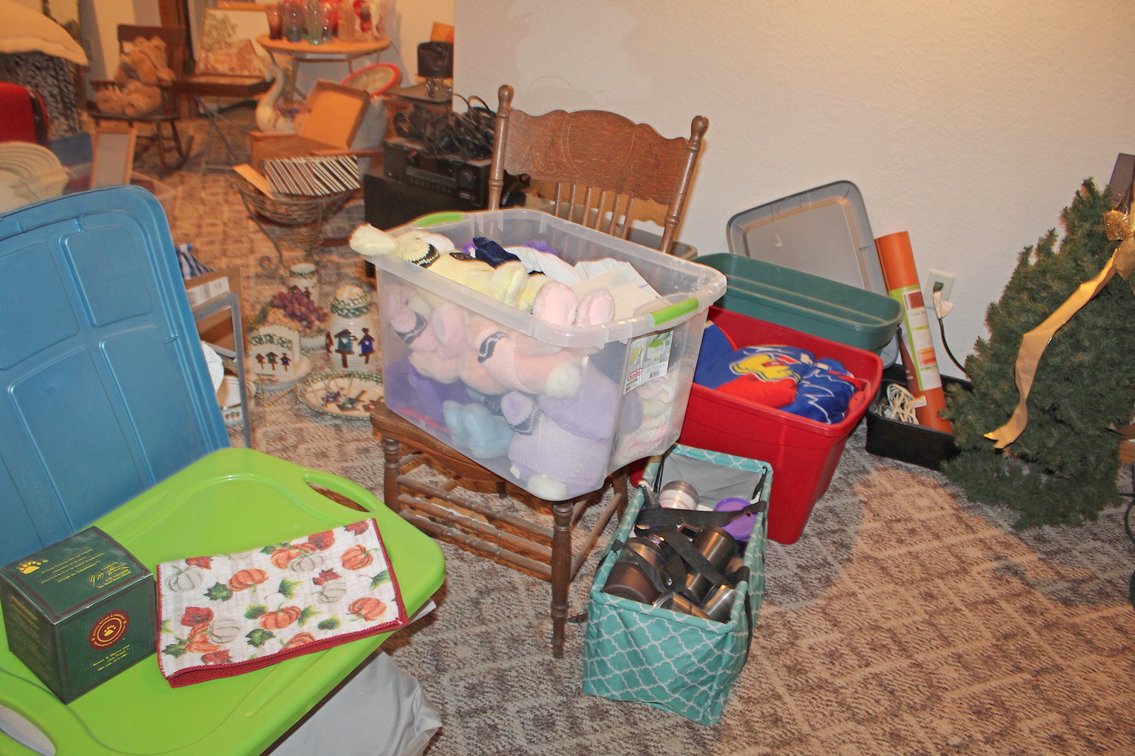 Image for EMERGENCY SHORT NOTICE COMPLETE LIVING ESTATE AUCTION