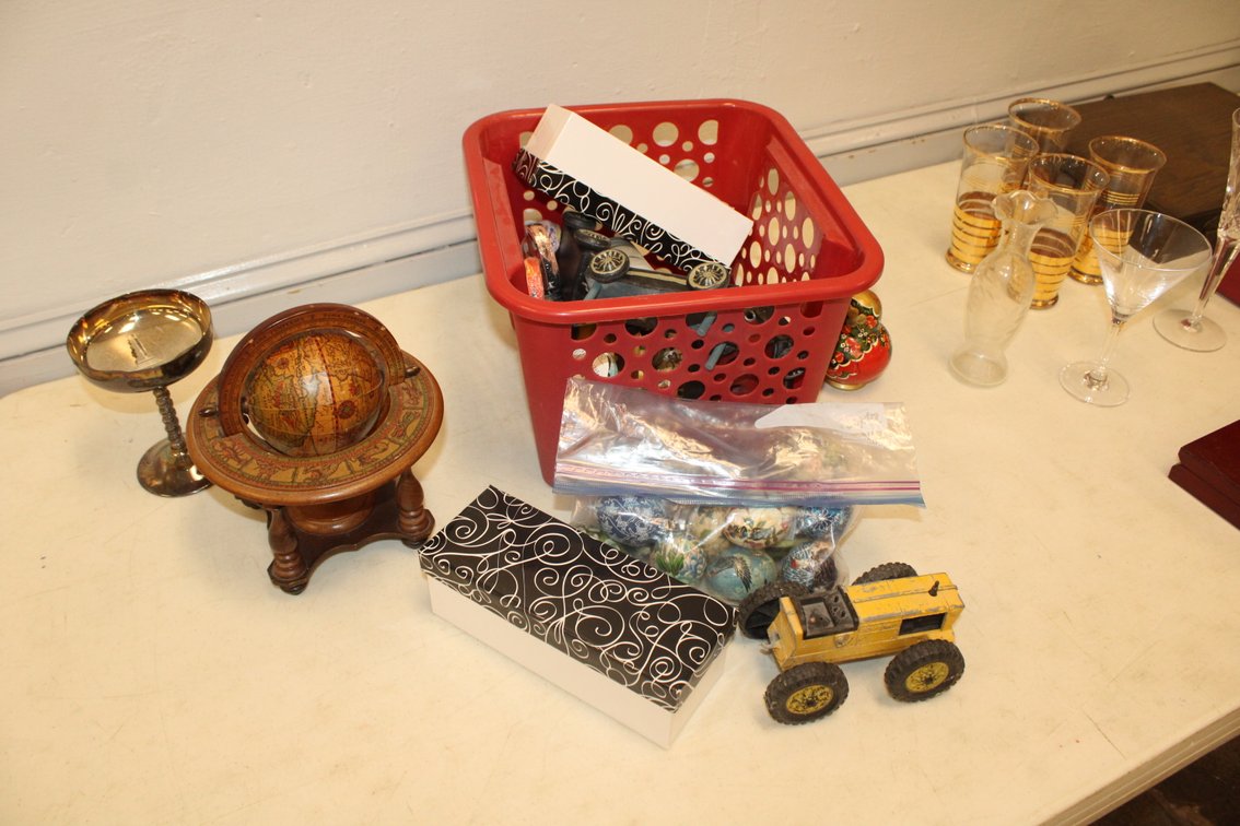 Image for ESTATE AUCTION