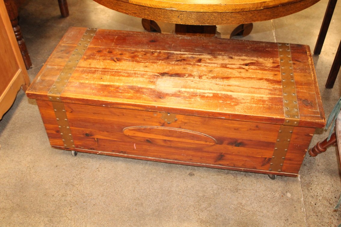 Image for ESTATE AUCTION