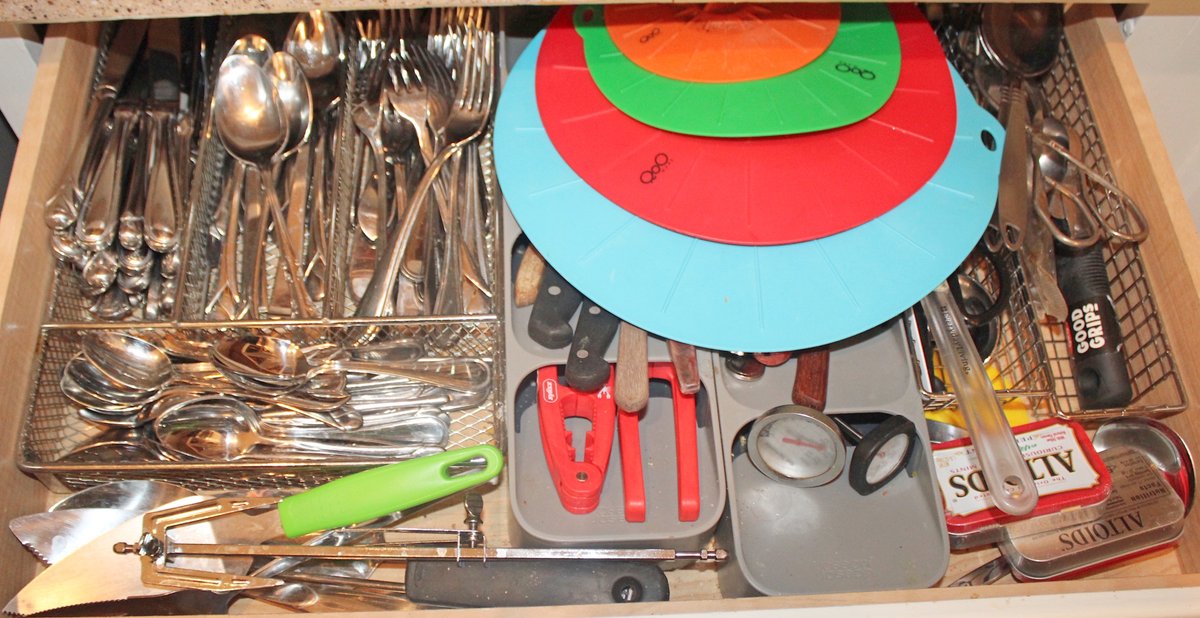 Image for ESTATE AUCTION