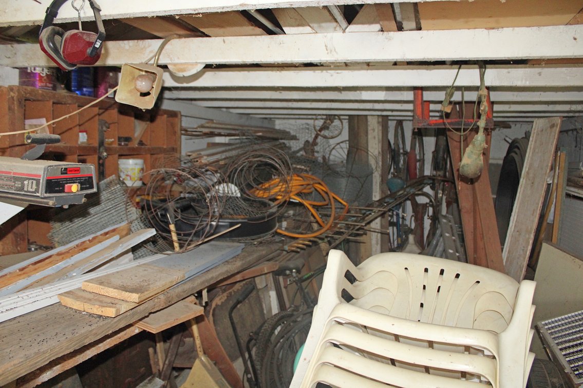 Image for ESTATE AUCTION