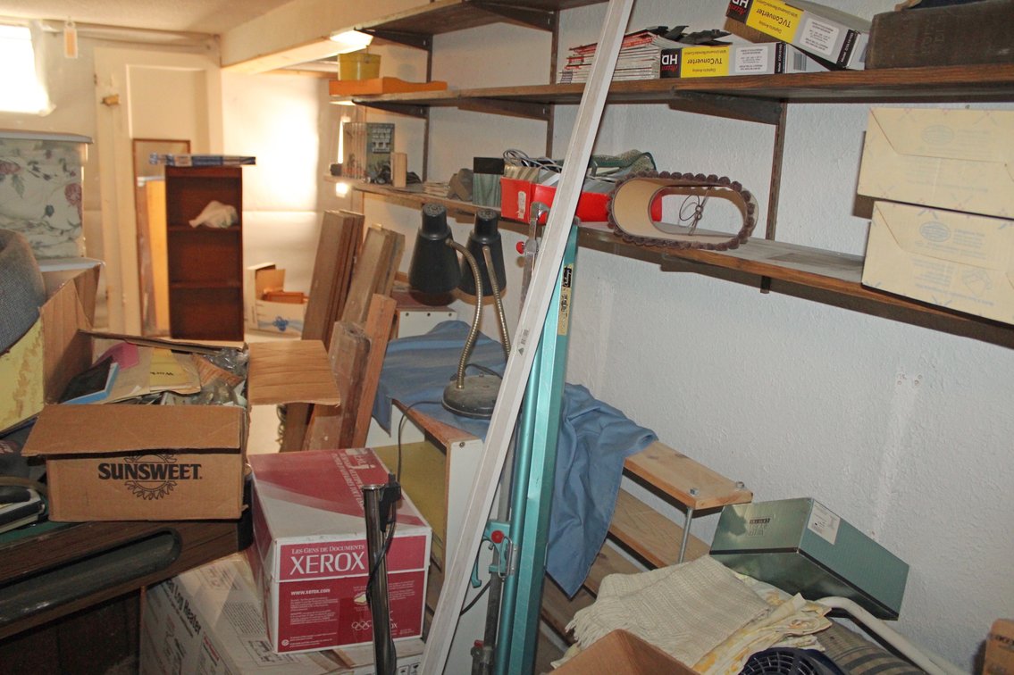 Image for ESTATE AUCTION