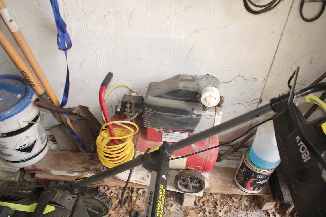 Image for ESTATE AUCTION