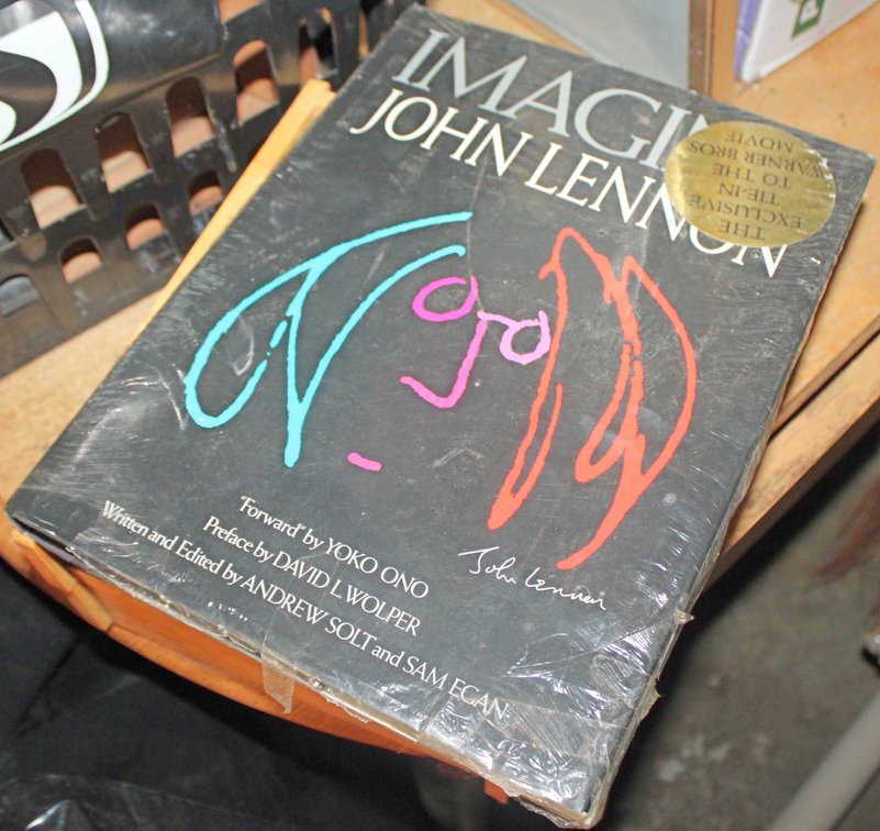 Image for HUGE VINTAGE TIME CAPSULE ESTATE AUCTION