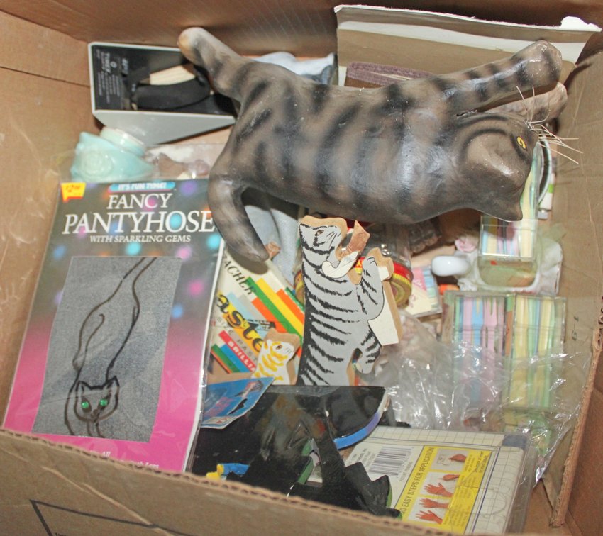 Image for HUGE VINTAGE TIME CAPSULE ESTATE AUCTION