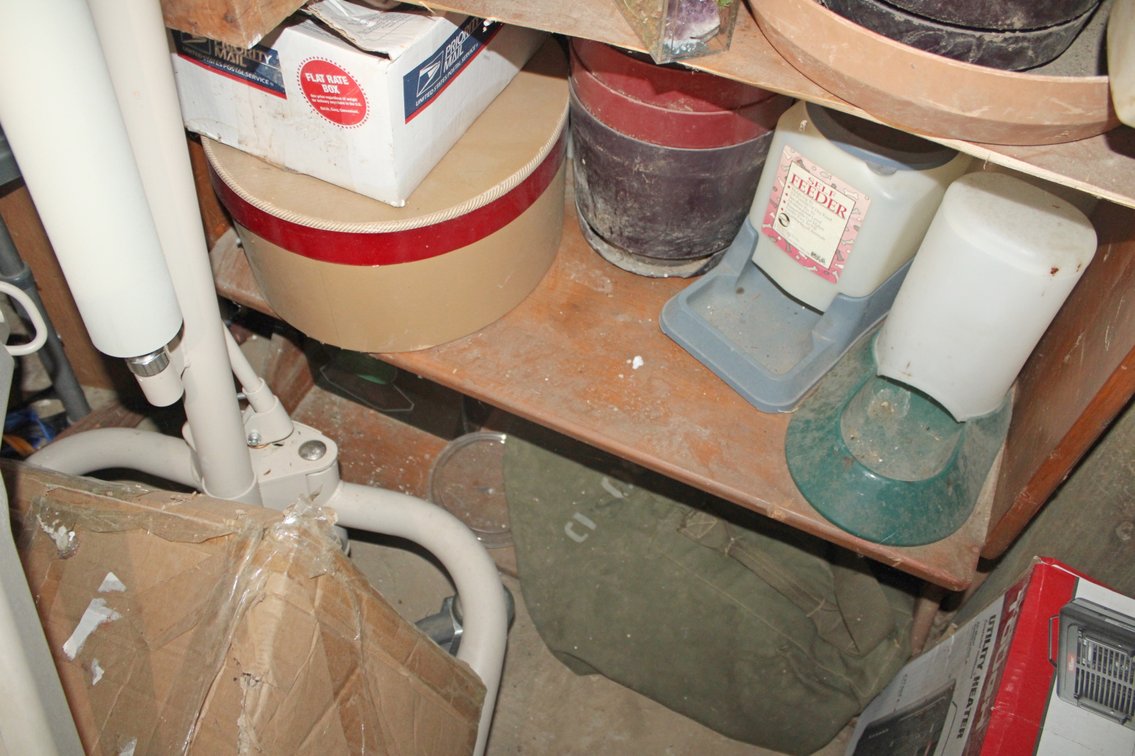 Image for HUGE VINTAGE TIME CAPSULE ESTATE AUCTION