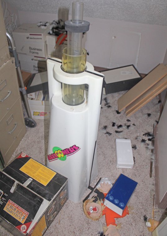 Image for HUGE VINTAGE TIME CAPSULE ESTATE AUCTION