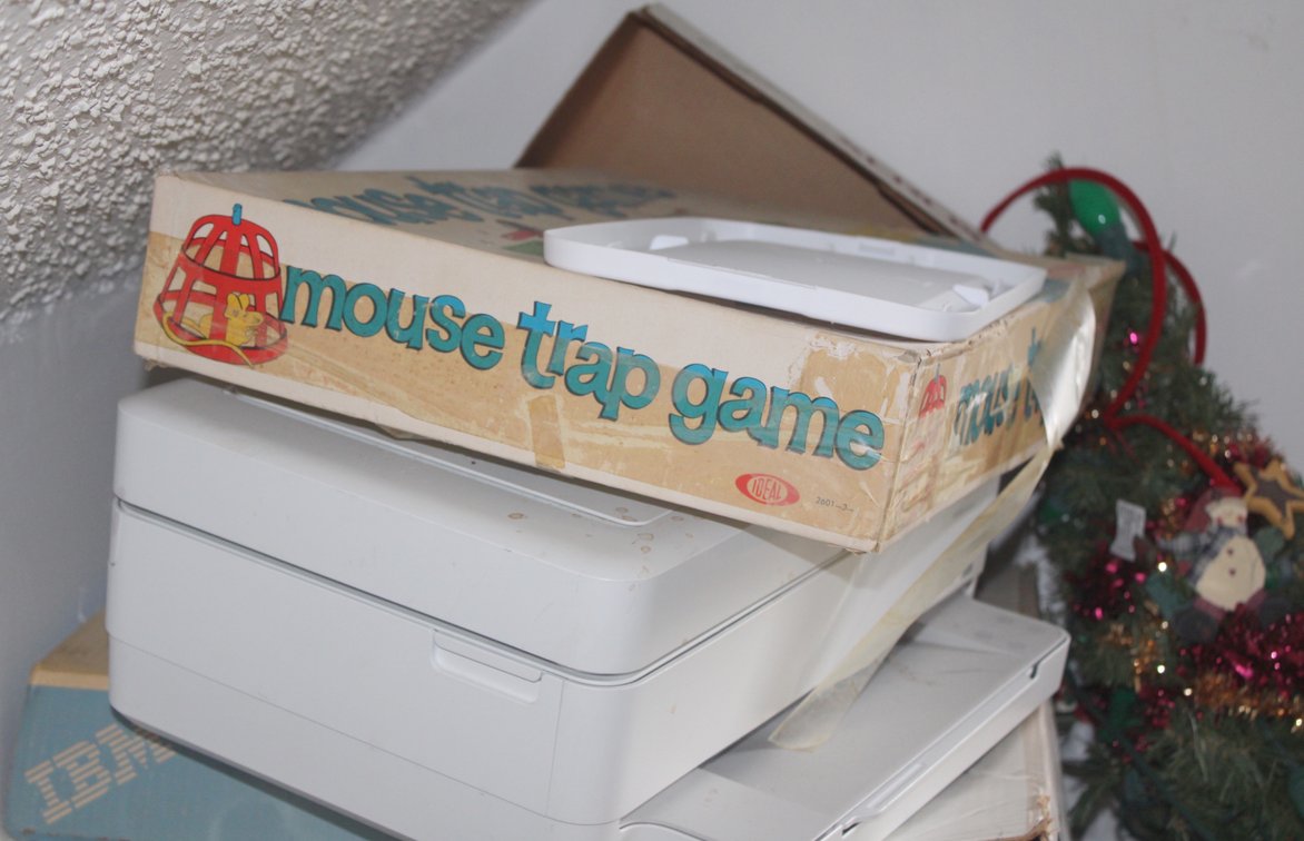 Image for HUGE VINTAGE TIME CAPSULE ESTATE AUCTION