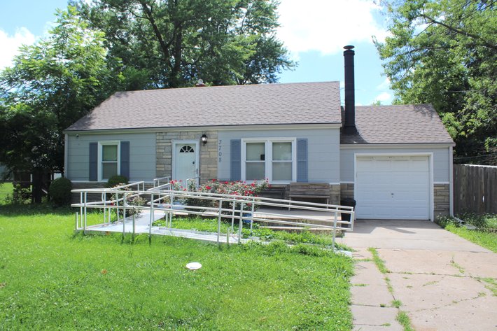 Image for REAL ESTATE & PERSONAL PROPERTY AUCTION