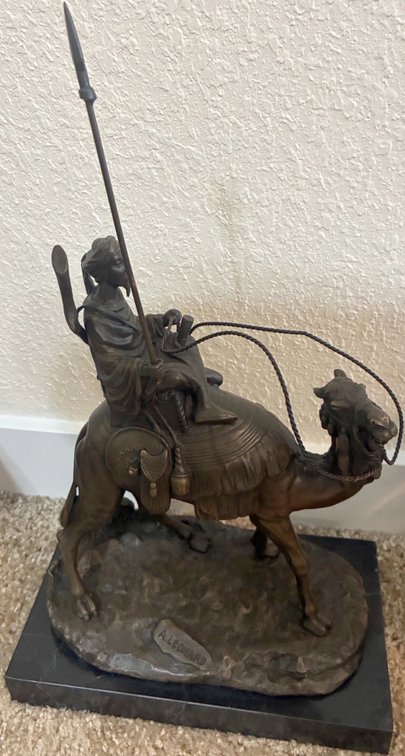 Image for FANTASTIC RETIRED NAVY COMMANDER INDOOR ESTATE AUCTION