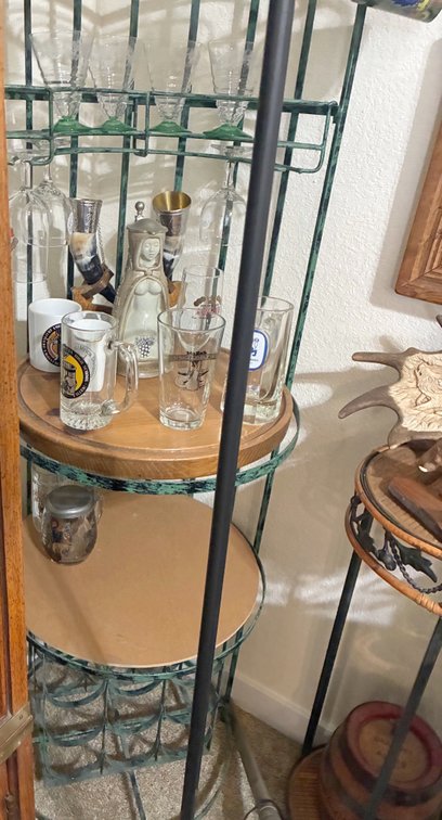 Image for FANTASTIC RETIRED NAVY COMMANDER INDOOR ESTATE AUCTION