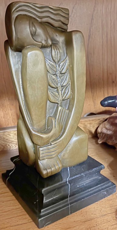 Image for FANTASTIC RETIRED NAVY COMMANDER INDOOR ESTATE AUCTION