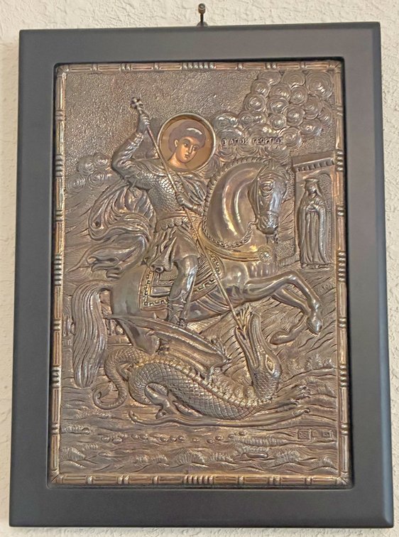 Image for FANTASTIC RETIRED NAVY COMMANDER INDOOR ESTATE AUCTION