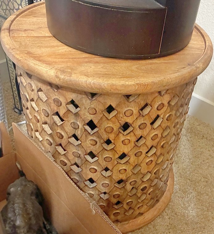 Image for FANTASTIC RETIRED NAVY COMMANDER INDOOR ESTATE AUCTION
