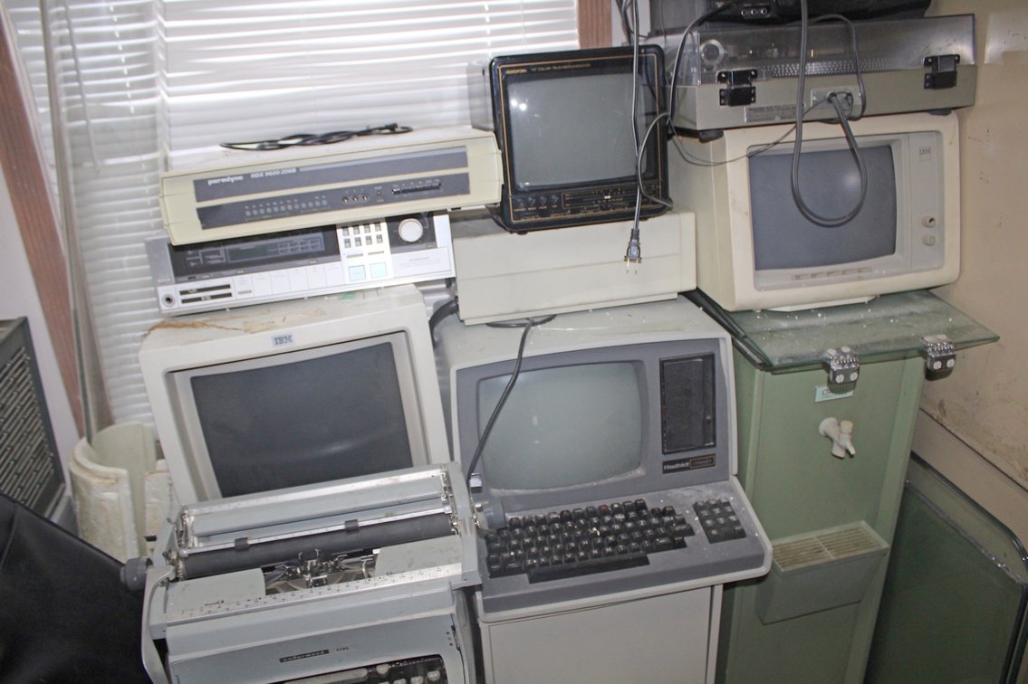 Image for TREASURE HUNT ESTATE AUCTION
