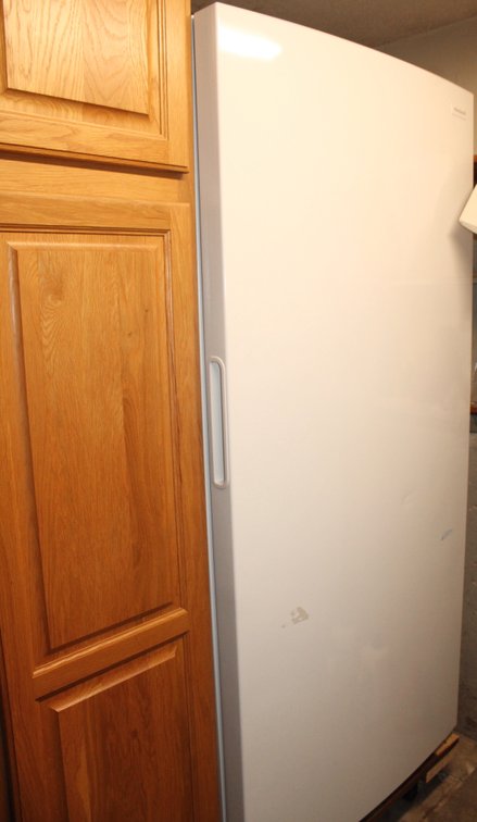 Image for LIVING ESTATE AUCTION